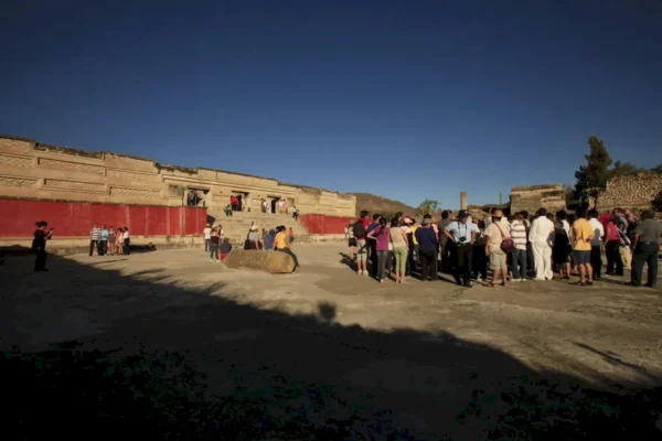 Zona-Arqueologica-de-Mitla-10